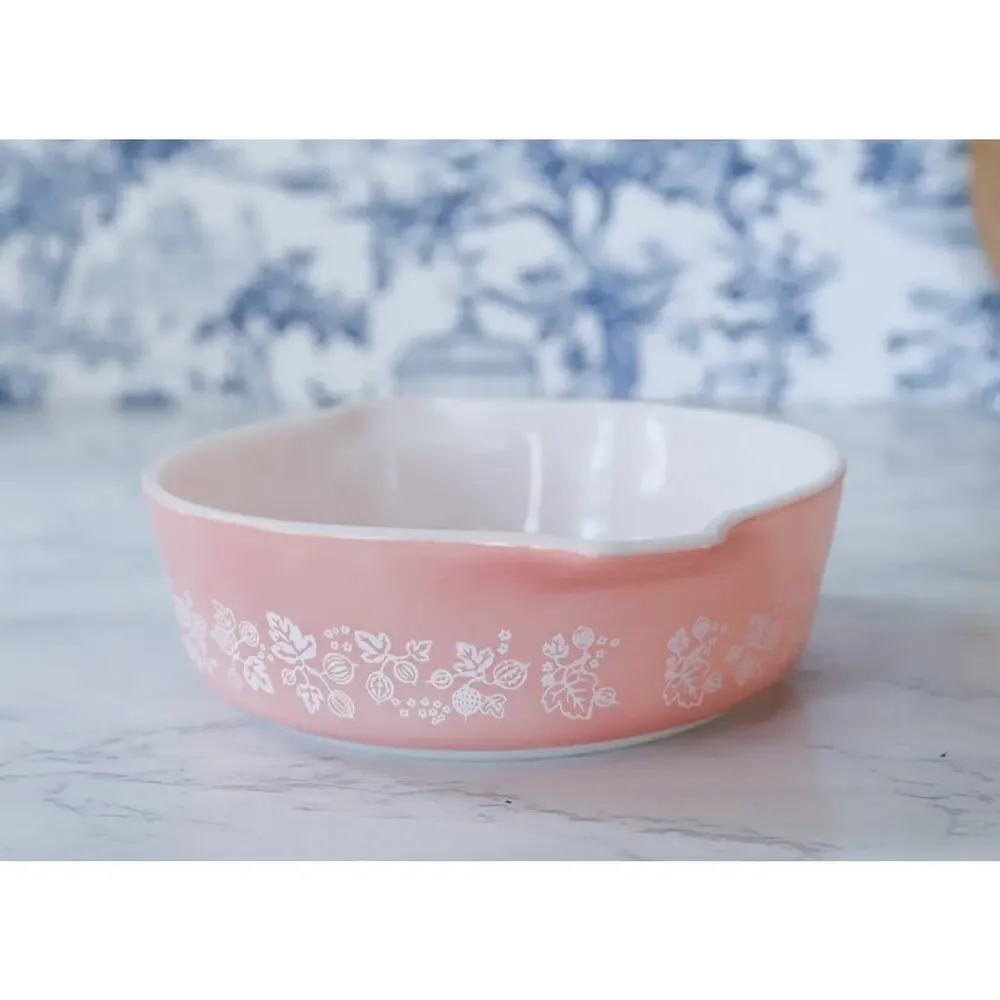 Vintage Pyrex Pink Gooseberry Cinderella Casserole Dish Bowl 471 473 and 1 Lid